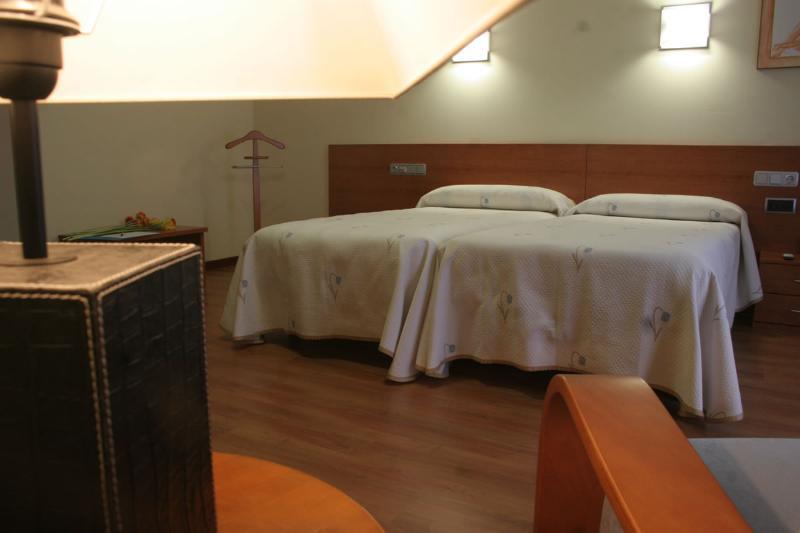Hotel Zaravencia By Bossh Hotels 托罗 外观 照片