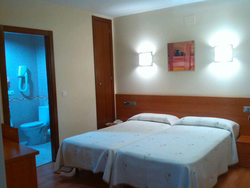 Hotel Zaravencia By Bossh Hotels 托罗 外观 照片