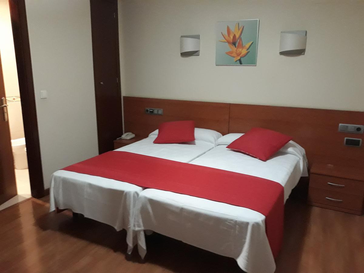 Hotel Zaravencia By Bossh Hotels 托罗 外观 照片