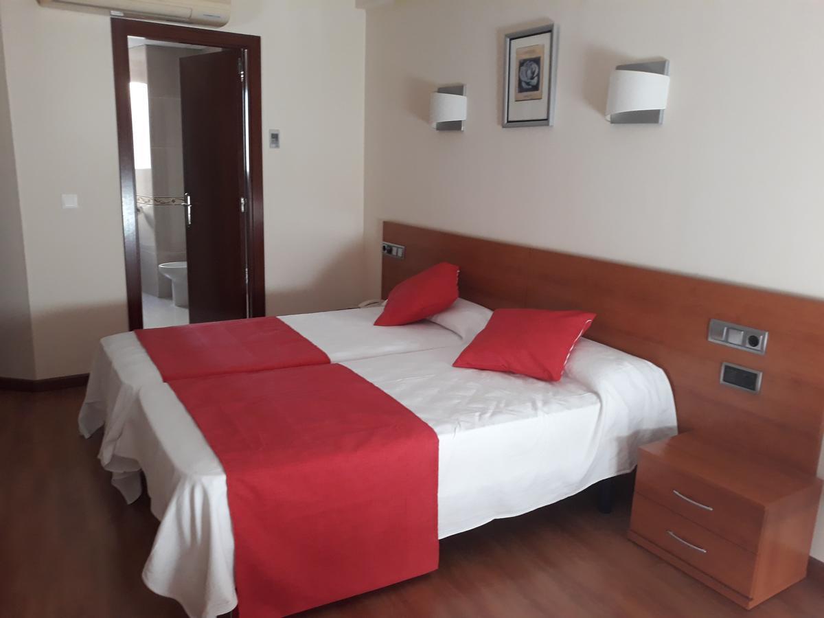 Hotel Zaravencia By Bossh Hotels 托罗 外观 照片
